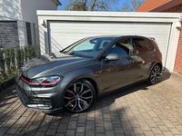 Gebraucht VW Golf VII GTI 245 PS (180 kW) 2019 Grau Limousine