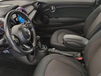 Gebraucht Mini ONE Sport 102 PS (75 kW) 2019 Weiß Kleinwagen