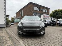 Gebraucht Ford Galaxy Titanium 150 PS (110 kW) 2017 Grau Van / Kleinbus