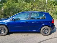 Gebraucht VW Golf V 102 PS (75 kW) 2008 Blau Kleinwagen