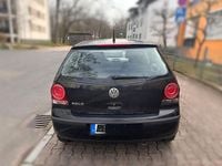 Używany VW Polo Trendline 54 KM (39 kW) 2005 Czarny Hatchback