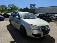 Gebraucht VW Golf V Trendline 105 PS (77 kW) 2008 Silber Kombi