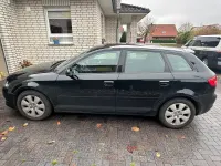 Używany Audi A3 Attraction 105 KM (77 kW) 2011 Czarny Hatchback