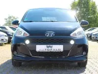 Gebraucht Hyundai i10 Passion Plus 87 PS (63 kW) 2019 Schwarz Kleinwagen