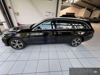 Gebraucht Mercedes E220 Avantgarde 194 PS (142 kW) 2022 Lack obsidianschwarz Kombi