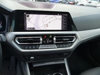 gebraucht BMW 318 i A Touring Live Cockpit LED Navi Kamera