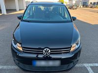 Gebraucht VW Touran Trendline 105 PS (77 kW) 2014 Schwarz Van / Kleinbus
