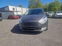 Gebraucht Ford Galaxy Titanium 239 PS (175 kW) 2018 Magneticgrau (metallic) Van / Kleinbus