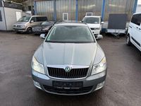 Gebraucht Skoda Octavia Ambition 140 PS (102 kW) 2012 Grau Kombi