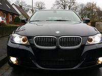 Gebraucht BMW 325 204 PS (150 kW) 2011 Schwarz Kombi