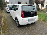 Second-hand VW up! 68 CP (50 kW) 2015 Alb Hatchback