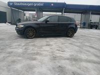 Gebraucht BMW 118 129 PS (94 kW) 2007 Schwarz Kleinwagen