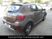Gebraucht Dacia Sandero Essentiel 90 PS (66 kW) 2019 Braun SUV