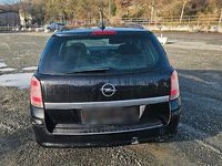 Gebraucht Opel Astra 125 PS (91 kW) 2010 Schwarz Kombi