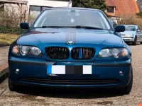 Używany BMW 325 Basis 192 KM (141 kW) 2002 Niebieski Sedan/Limuzyna
