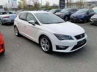 Usado Seat Leon FR 140 HP (102 kW) 2014 Branco Sedan