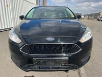 Gebraucht Ford Focus Trend 125 PS (91 kW) 2015 Schwarz Kombi
