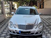 Gebraucht Mercedes E220 170 PS (125 kW) 2008 Silber Limousine
