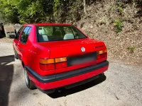Usado VW Vento 75 HP (55 kW) 1994 Vermelho Sedan