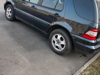 Gebraucht Mercedes ML320 218 PS (160 kW) 2002 Schwarz SUV