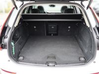 Gebraucht Volvo XC60 Core 349 PS (256 kW) 2023 Weiß SUV