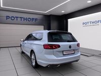 Gebraucht VW Passat Elegance 150 PS (110 kW) 2023 Weiss Kombi