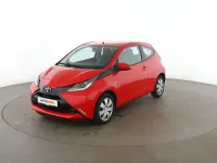 Gebraucht Toyota Aygo X-play 69 PS (50 kW) 2017 Rot Kleinwagen
