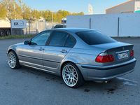 Gebraucht BMW 318 143 PS (105 kW) 2002 Grau Limousine