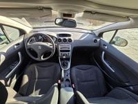Gebraucht Peugeot 308 SW Family 120 PS (88 kW) 2011 Grau Kombi