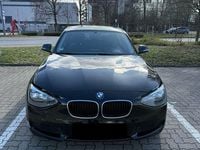 Gebraucht BMW 116 122 PS (89 kW) 2012 Schwarz Kleinwagen