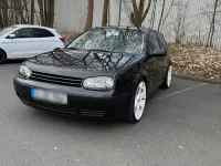Usata VW Golf VI 75 CV (55 kW) 2010 Nero Utilitaria