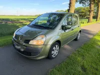 Gebraucht Renault Modus 75 PS (55 kW) 2008 Grün Van / Kleinbus