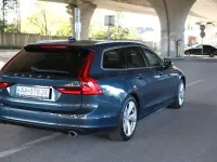 Gebraucht Volvo V90 190 PS (139 kW) 2019 Blau Kombi