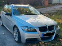 Gebraucht BMW 330 245 PS (180 kW) 2007 Silber Kombi