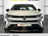 Używany Renault Captur Techno 158 KM (116 kW) 2025 Szary SUV