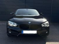 Gebraucht BMW 116 Sport Line 109 PS (80 kW) 2016 Schwarz Kleinwagen