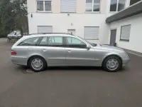 Używany Mercedes E280 Classic 190 KM (139 kW) 2005 Srebrny Kombi