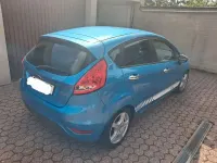 Gebraucht Ford Fiesta Trend 82 PS (60 kW) 2012 Blau Limousine