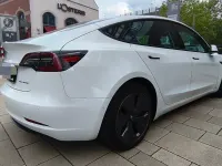 Gebraucht Tesla Model 3 366 kW (498 PS) 2021 Weiß Limousine