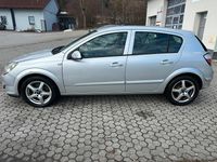 Gebraucht Opel Astra 150 PS (110 kW) 2005 Grau Limousine