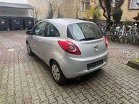 Używany Ford Ka Trend 69 KM (50 kW) 2011 Srebrny Hatchback