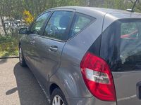 Brugt Mercedes A180 109 HK (80 kW) 2011 Sølv Hatchback