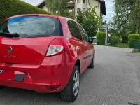 Gebraucht Renault Clio 75 PS (55 kW) 2010 Rot Kleinwagen