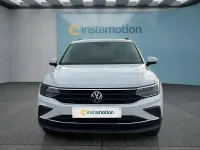 Gebraucht VW Tiguan 150 PS (110 kW) 2021 Weiß SUV