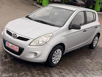 Gebraucht Hyundai i20 Classic 77 PS (56 kW) 2008 Silber Limousine