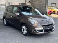 Gebraucht Renault Scénic III Luxe 140 PS (102 kW) 2010 Braun Van / Kleinbus