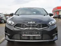 Neu Kia Ceed Vision 140 PS (102 kW) 2025 Schwarz Kleinwagen