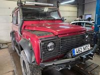 Gebraucht Land Rover Defender 122 PS (89 kW) 2009 Rot Kombi