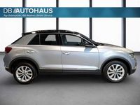 Gebraucht VW T-Roc Style 150 PS (110 kW) 2024 Silber SUV