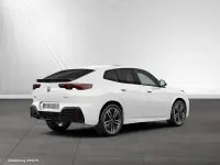 Gebraucht BMW iX2 M Sport 230 kW (313 PS) 2025 Alpinweiss SUV